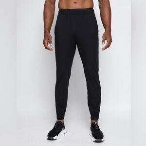 4Laps Black Performance Joggers Size Medium Athletic Stretch Pants
